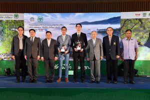 กรมอุทยานแห่งชาติฯ ร่วมกับเครือซีพีและบริษัทในเครือฯ มุ่งมั่นสร้างคุณค่าปลูกจิตสำนึกคนไทยรักสิ่งแวดล้อม ปกป้องผืนป่าอย่างยั่งยืน คัดสุดยอดภาพจาก 2,061 ภาพทั่วประเทศ มอบรางวัลประกวดภาพถ่าย‘สัตว์มีค่า ป่ามีคุณ’ ครั้งที่ 25 ประจำปี 2562