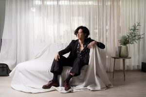Alyn ศิลปินหนุ่มผู้มาพร้อมกับสไตล์ของตนเอง พร้อมปล่อยผลงาน EP อัลบั้มแรกในชีวิต