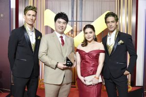 “หมอเพชร” ยกทัพทีมแพทย์ฟิออร่า คว้ารางวัลสุดยอดคลินิกระดับประเทศ