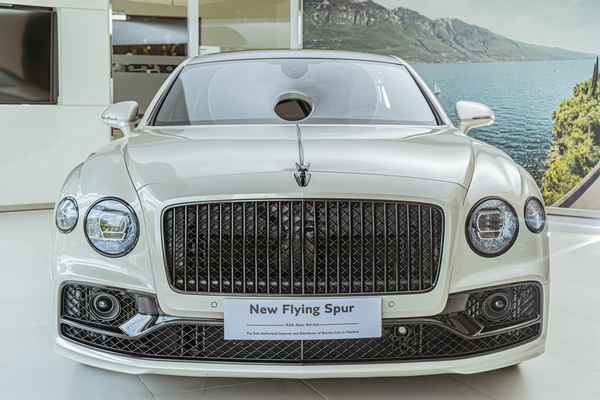Private Preview of The All New Flying Spur การเปิดตัวของ ดิออล์นิว ฟลายอิ้ง สเปอร์ ครั้งแรกในประเทศไทย