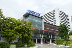 โรงพยาบาลพริ้นซ์ สุวรรณภูมิ เปิดให้ผู้ขับรถแท็กซี่ตรวจ COVID-19 ได้ฟรี ตั้งจุดคัดกรองผ่านระบบ Drive Thru รับจำนวนจำกัด 10 คน ต่อวัน