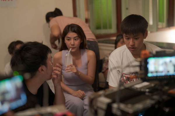 “สไมล์” ประทับใจ ได้ร่วมงานกับ “บิวกิ้น” ใน LINE TV Original Series “แปลรักฉันด้วยใจเธอ”