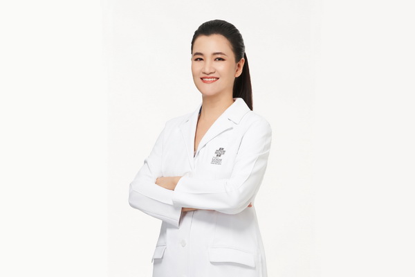 พญ.สิริรักษ์ กาญจนธีระพงค์