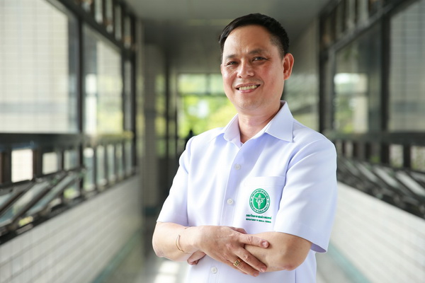 นายแพทย์อาชวินทร์ โรจนวิวัฒน์