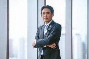 นายวรวุฒิ กาญจนกูล