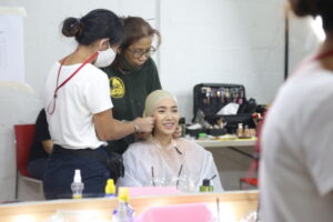 มินเตรียมทำหัวโล้น